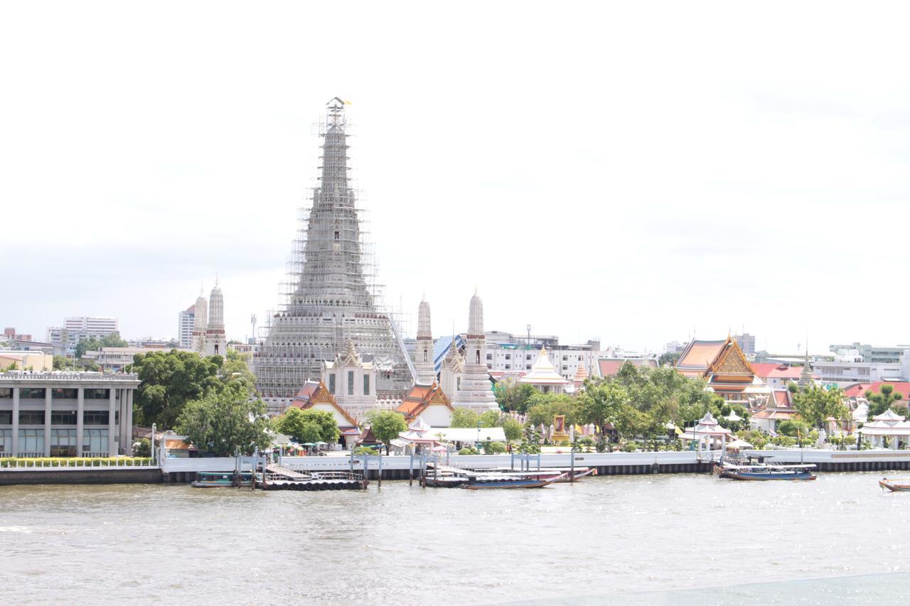 Riva Arun Bangkok Hotel Exterior photo